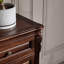 Armoire d'appoint en noyer massif