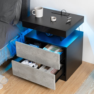 Marilyne 19.7'' W Nightstand