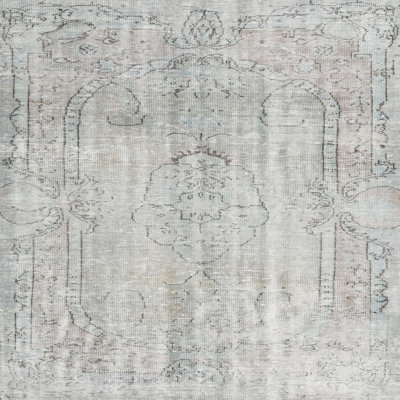 Wool Oriental Indoor Rug