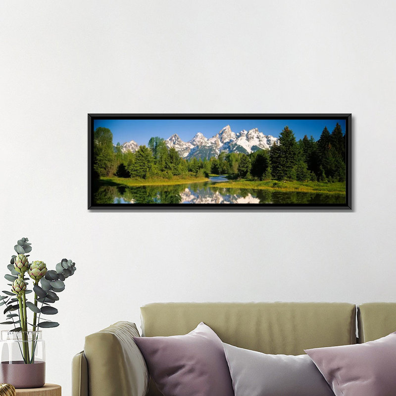 Reproduction de photo sur toile, H 12 po x l 36 po x P 1,5 po, Toile avec cadre noir