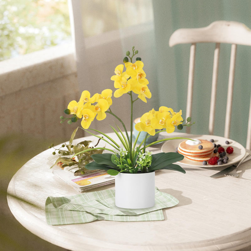Orchidée phalaenopsis en soie dans un vase, véritable arrangement de fleurs artificielles réalistes pour la décoration de mariage à domicile