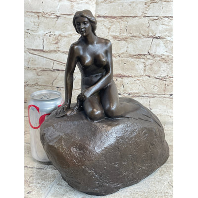 Figurines et sculptures