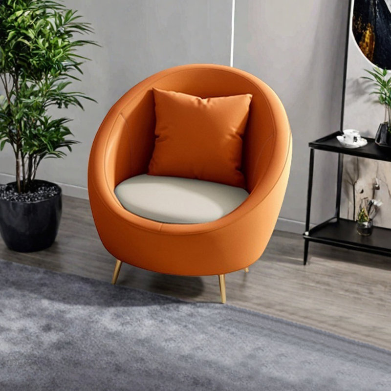 Folsom, Orange Leathaire orange