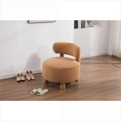 Fauteuil de chambre en tissu Teddy sans accoudoirs par | Pour le salon, lecture, chambre à coucher | Siège rembourré beige doux