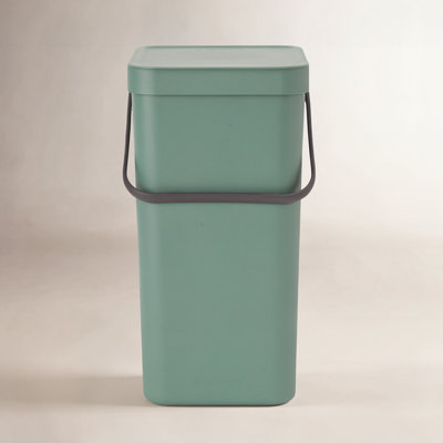 Brabantia Sort & Go Plastic Recycling Bin 4.2 Gallon