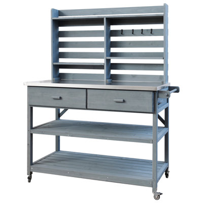 Table de rempotage d'extérieur avec plateau en acier inoxydable, poste de travail de jardin en bois de sapin massif de 64,9 po de hauteur avec roulettes verrouillables, rehausse supérieure, 2 tiroirs, porte-serviettes, îlot de cuisine pour le jardin, gris