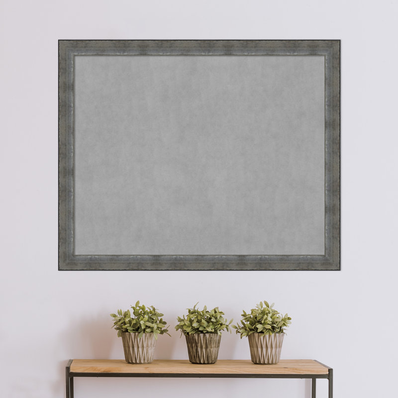 Tableau magnétique encadré étain forgé, H 36 po x l 44 po