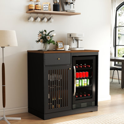 Bar en bois avec mini-réfrigérateur intégré, lumière à DEL RVB, prise de courant, armoire à vin avec rangement à vin, station de café avec tiroir et porte, armoire à boissons pour la salle à manger