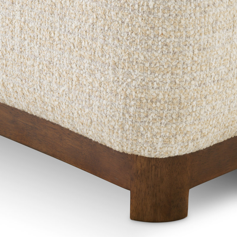 Stelvio Sofa