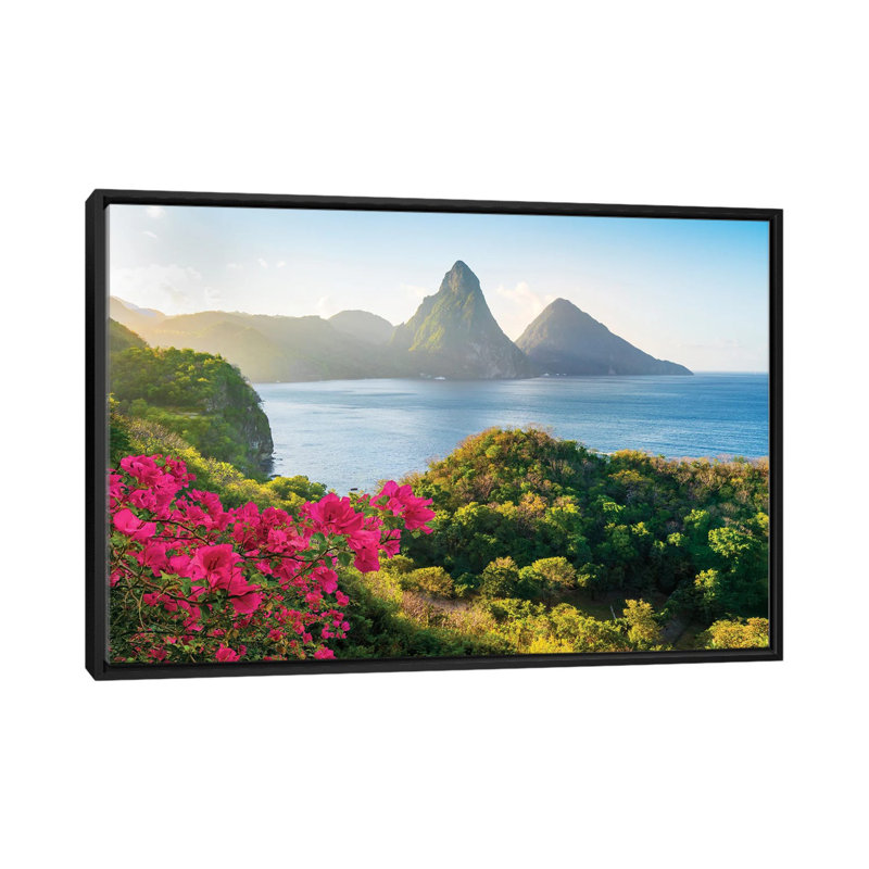 Saint Lucia Sunrise - reproduction d'art murale encadrée, H 32 po x l 48 po, Reproduction encadrée sans passe-partout, Noir