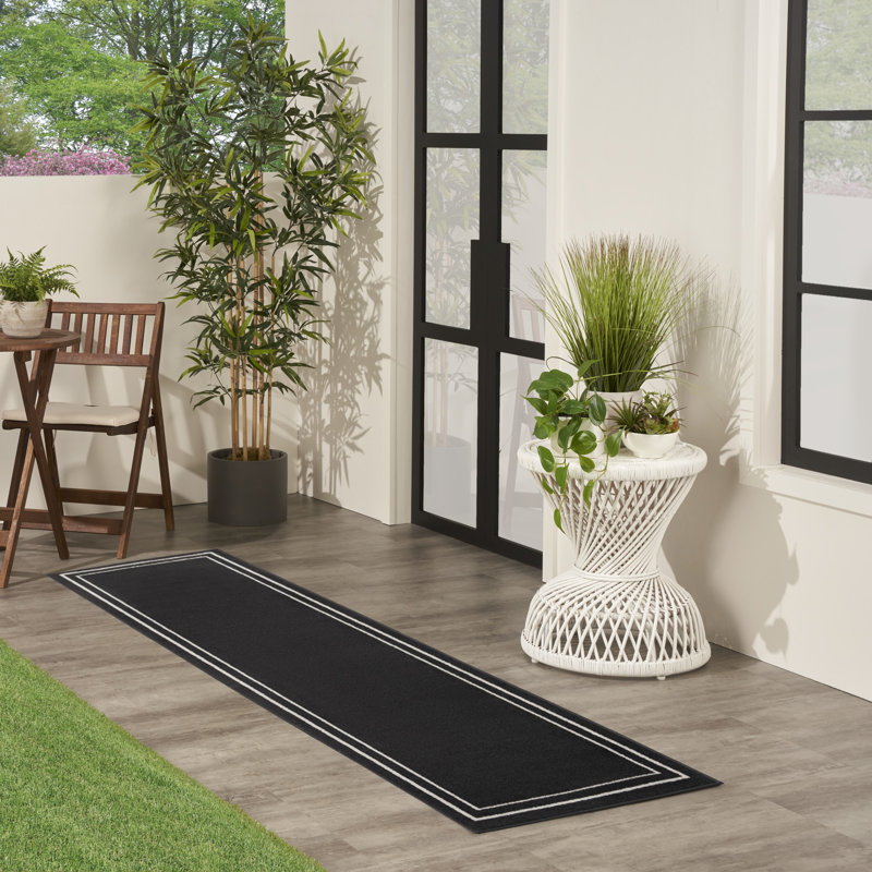 Nourison Essentials Black Ivory Indoor/Outdoor Area Rug, Runner 2'2" x 12'