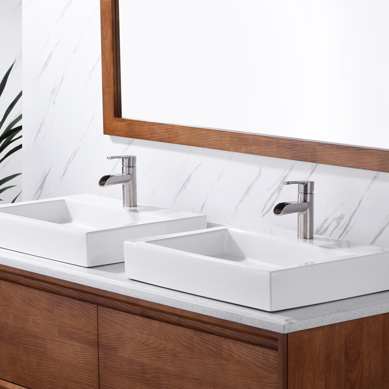 Single Hole Bathroom Faucet with Drain Assembly, Brushed Nickel