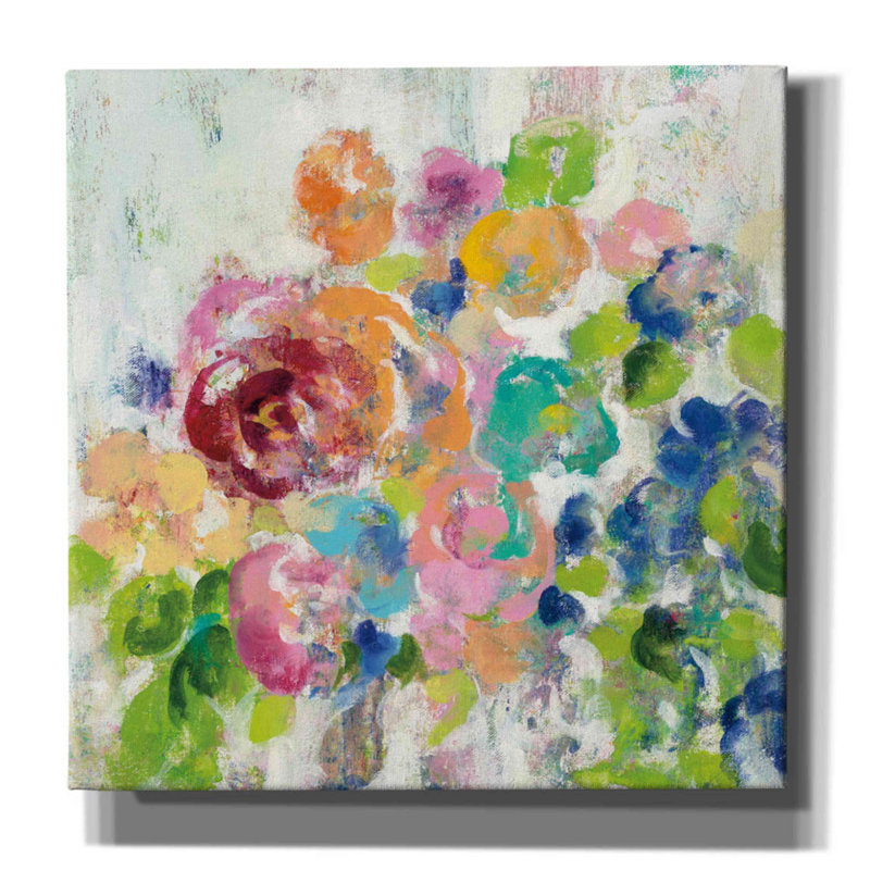 «Hydrangea Bouquet II» par Silvia Vassileva, art mural sur toile, H 12 po x l 12 po x P 0,75 po