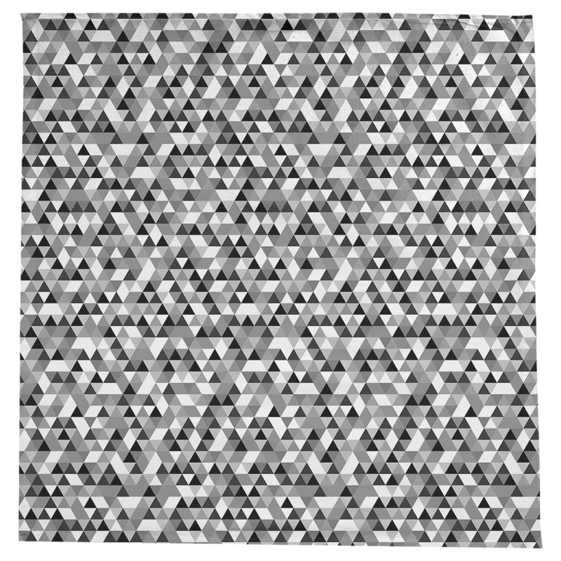 Avicia Triangle Pattern Tablecloth, Black