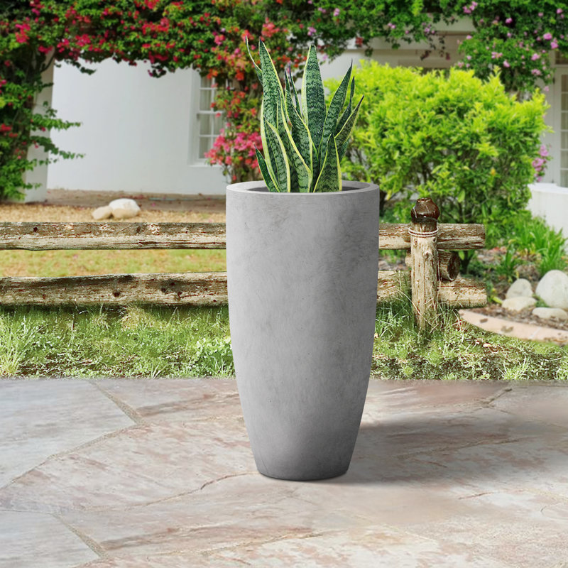 Charnise Round Pot Planter, Gray