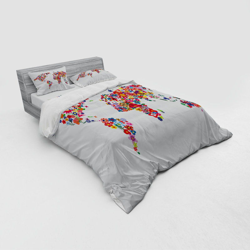 World Map Eclectic Polyester Duvet Cover, Queen Duvet Cover + 3 Additional Pieces