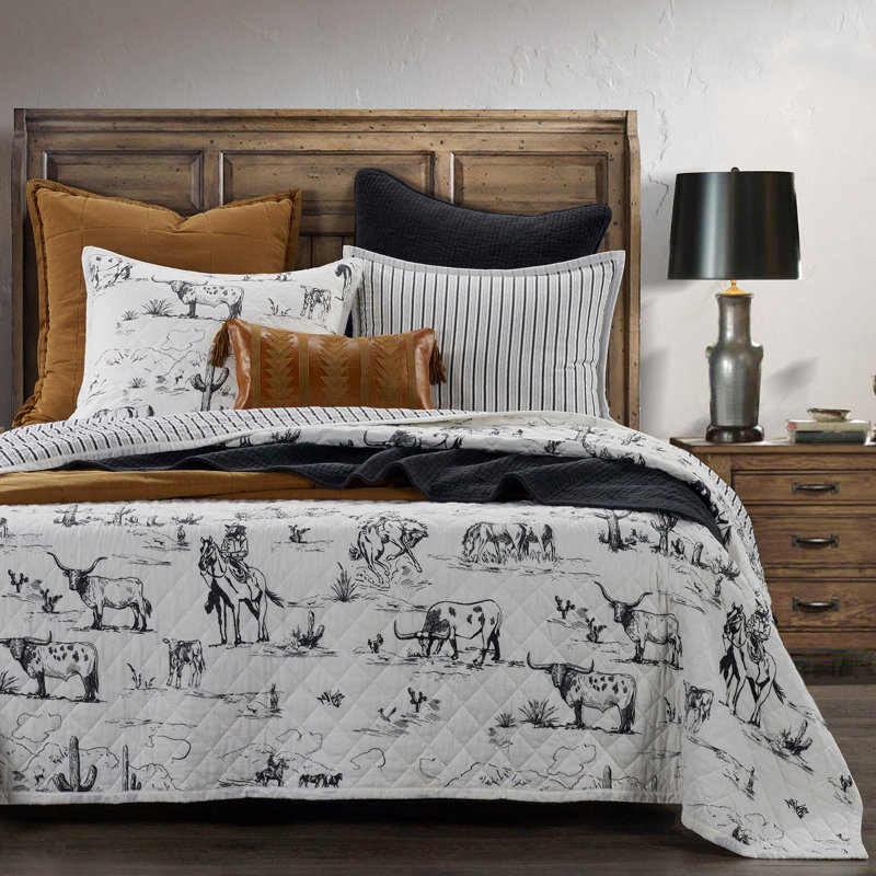 Ranch Life White/Black Cotton Reversible Western Rustic Farmhouse 3 Piece Quilt Set, King Quilt + 2 King Shams
