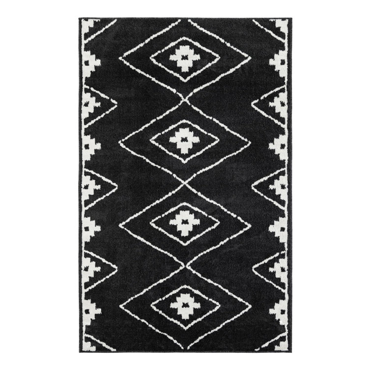 Latitude Run® Vefsna Nikolis Rug Black
