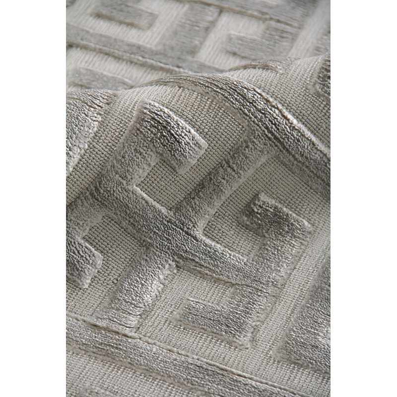 Kingsley Silk Geometric Area Rug in Silver, Rectangle 6' x 9'