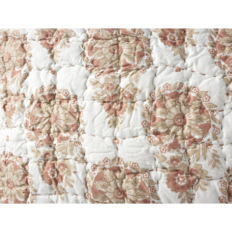 Flores Handstitched Organic Quilt King Praline, Queen Quilt, Praline