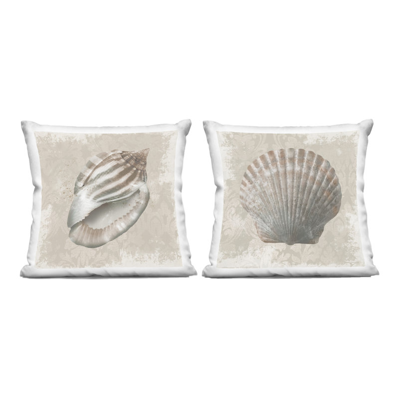 Ensemble de coussins décoratifs 2 pièces Seashells Over Subtle Damask, design par Conrad Knutsen