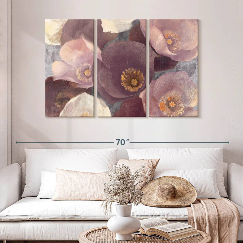Harnek Eventide Plum, 32" H x 50" W