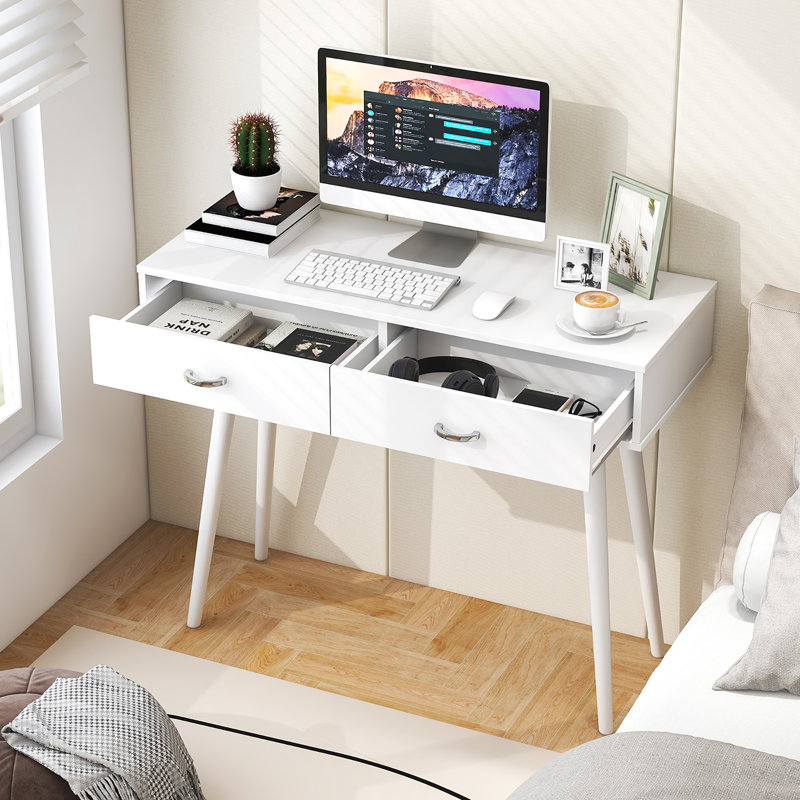 Bureau Iyannah, Blanc