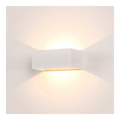 Izmir Outdoor Flush Mount