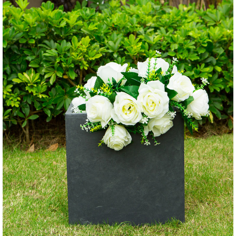 Boîte à fleurs en béton Wabbaseka, H 10 po x l 10 po x P 10 po, Béton naturel