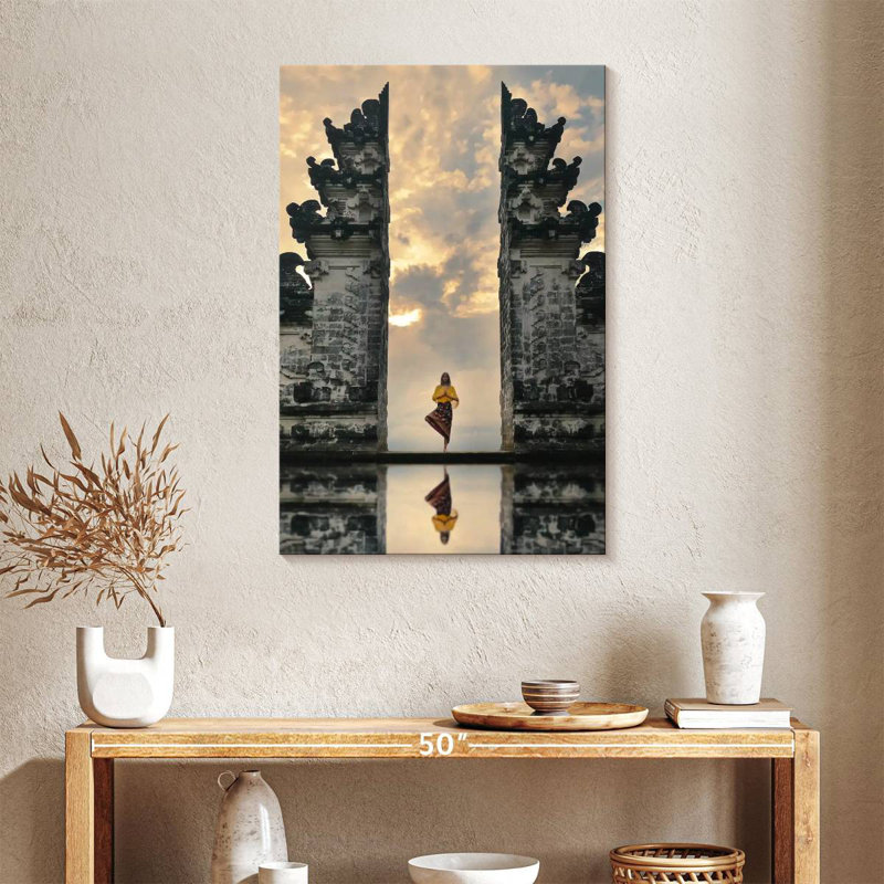 Méditation Lempuyang, H 36 po x l 24 po