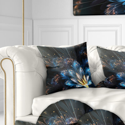 Fleur bleue avec détails dorés - coussin à imprimé floral
