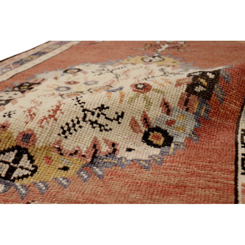 Ivory Coral Vintage Hand-Knotted Wool Area Rug 3' x 5'9"