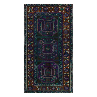 One-of-a-Kind 4'8" x 9' Hand Knotted Area Rug