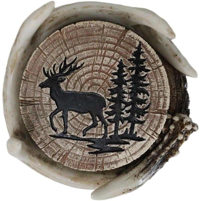 Ensemble de sous-bois et cerfs rustiques de forêt de cerfs de l'Ouest avec anneaux