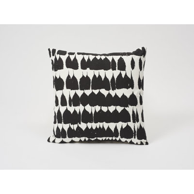 Queen Of Spain Pillow