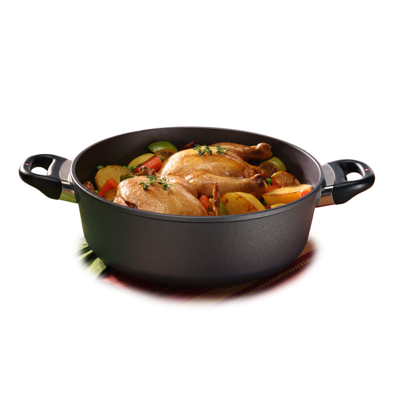 Aluminum Braiser with Lid, 5.3 qt