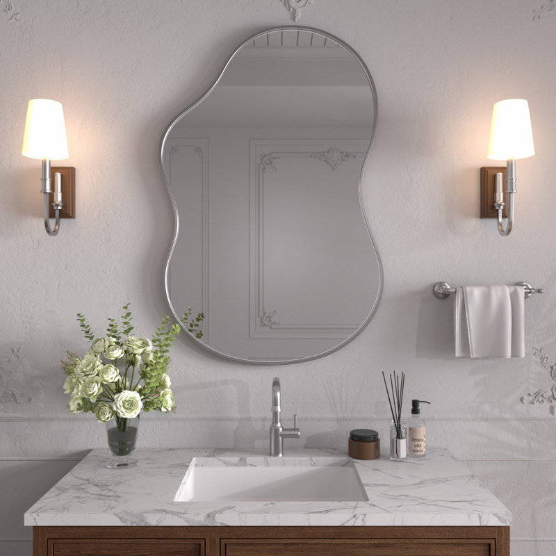 Miroir mural irrégulier Miroir mural asymétrique, 36 po x 24 po, Argent
