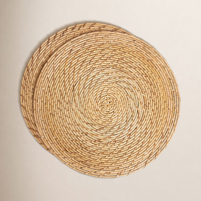 Natural Fiber Reversible Rattan Placemat