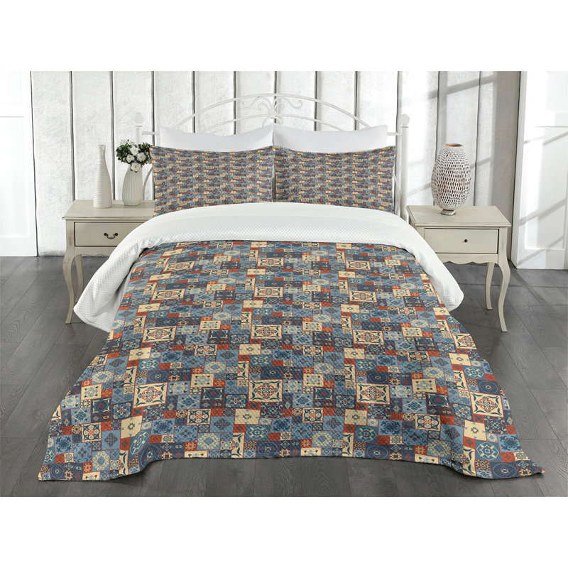 Moroccan Blue and Beige Queen Bedspread Set