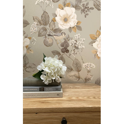Bramble Floral Wallpaper