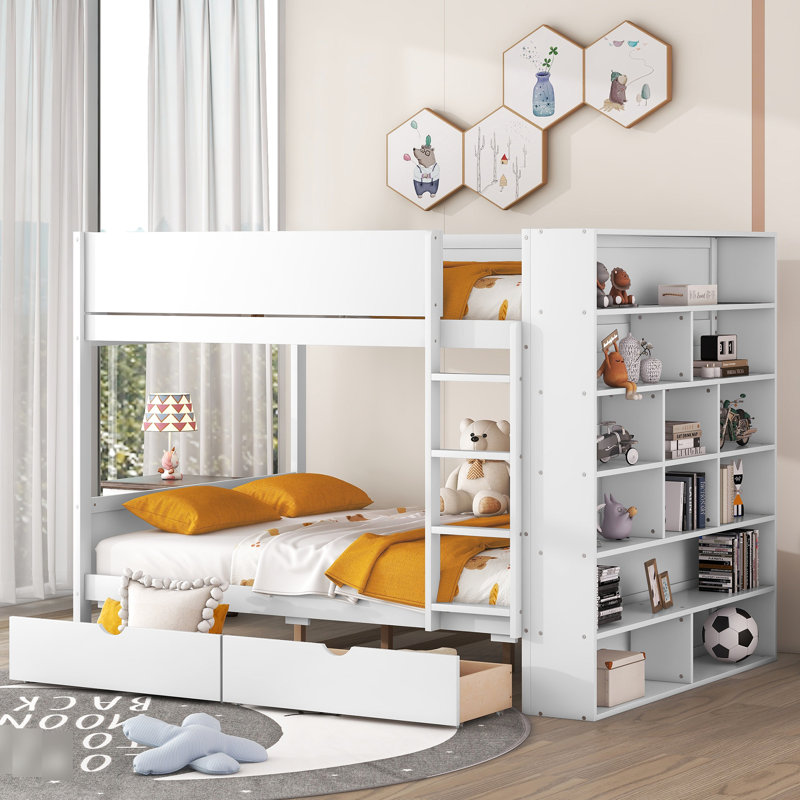 Lit superposé à espace optimisé avec 2 tiroirs et armoire, tiroirs blancs et confortables, idéaux pour répondre aux besoins des familles en pleine croissance