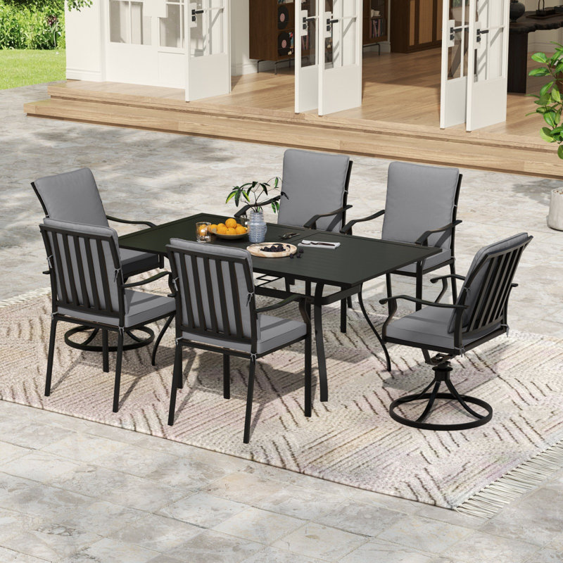 Ensemble repas d'extérieur Hoopeston - Mobilier pour patio, balcon, cour arrière, jardin, pelouse (1 rectangulaire + 4 chaises de salle à manger + 2 chaises pivotantes, coussin gris)