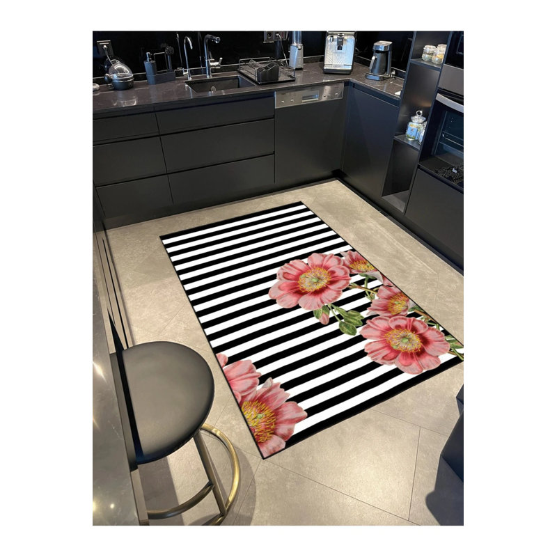 Tapis décoratif rose à motif floral moderne rose, Rectangle 2 pi 4 po x 4 pi