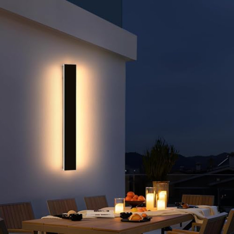 Appliques murales d'extérieur, luminaire mural moderne à DEL de 31,4 pouces, blanc chaud 3000K, IP65 imperméable, lampe murale linéaire à bande longue pour porte de garage