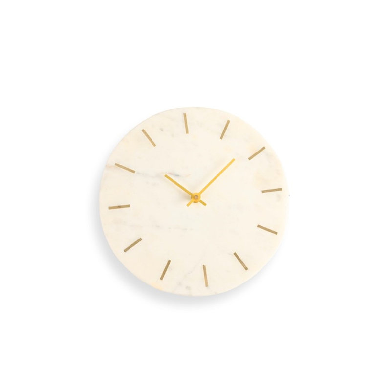 Horloge murale 9 po Reese