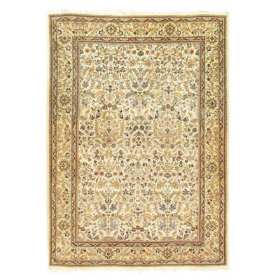 Oriental Area Rug in Ivory
