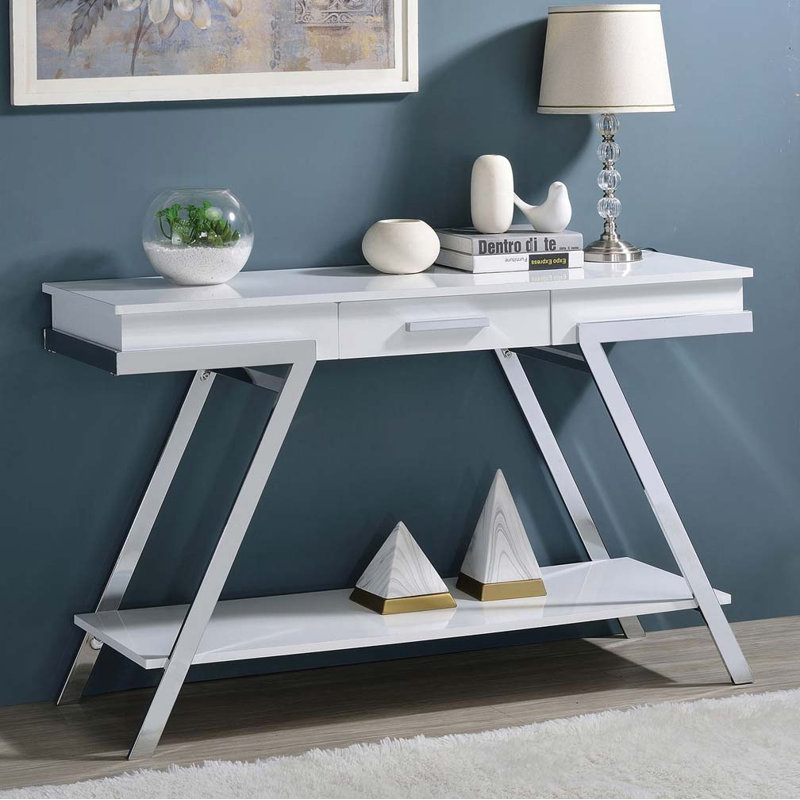 Table basse en bois avec 4 pieds et tablette