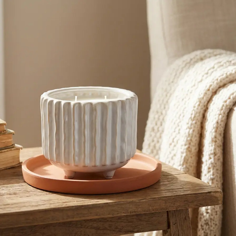 5.13" Ceramic Rib Footed Candle (20oz)