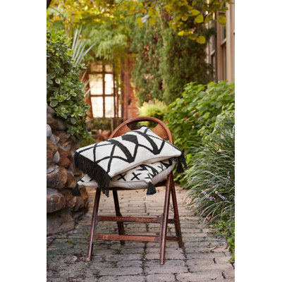 Kalindi Tassels Indoor/Outdoor Pillow Cover