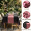 Ensemble de 16 pièces comprenant une nappe et un chemin de table en satin, 54 x 108 pouces et 12 x 108 pouces, jetables, noir et rose, pour décoration de fête et de mariage.